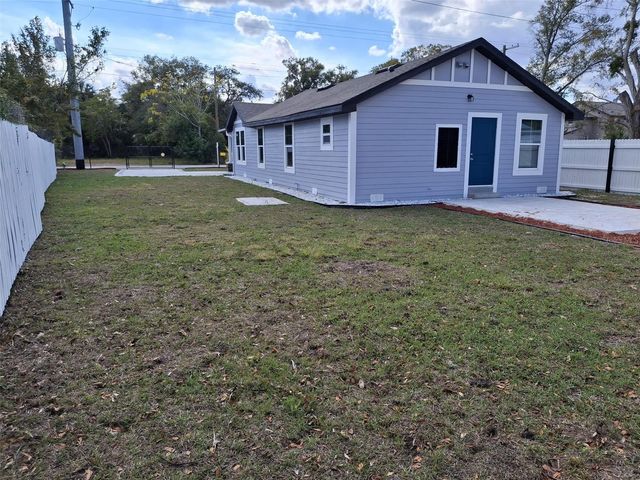 825 3RD STREET, Winter Haven, FL 33881