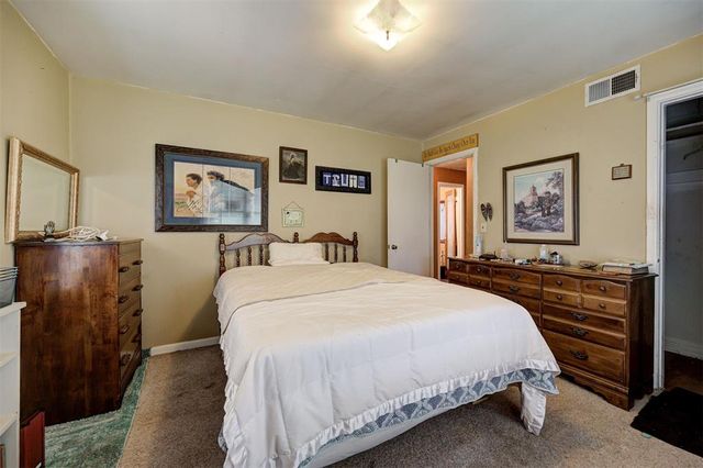 13050 S Pine Street, Edmond, OK 73034