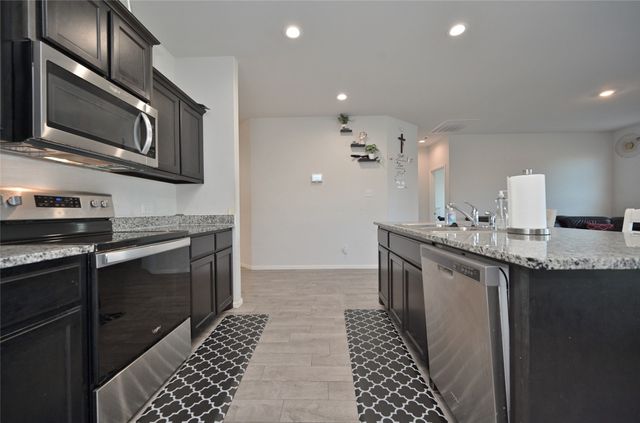 632 Blacktail Drive, Fort Worth, TX 76131