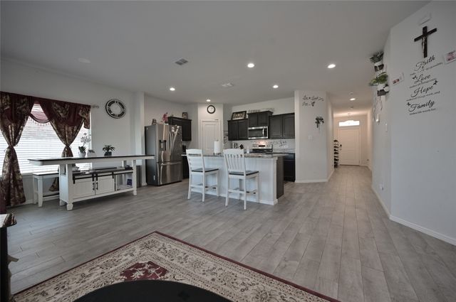 632 Blacktail Drive, Fort Worth, TX 76131