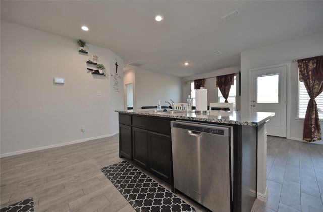 632 Blacktail Drive, Fort Worth, TX 76131