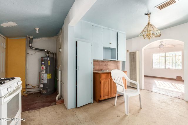 3649 S Bronson Avenue, Tucson, AZ 85713