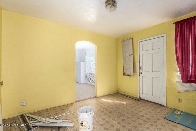 3649 S Bronson Avenue, Tucson, AZ 85713