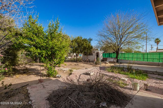 3649 S Bronson Avenue, Tucson, AZ 85713