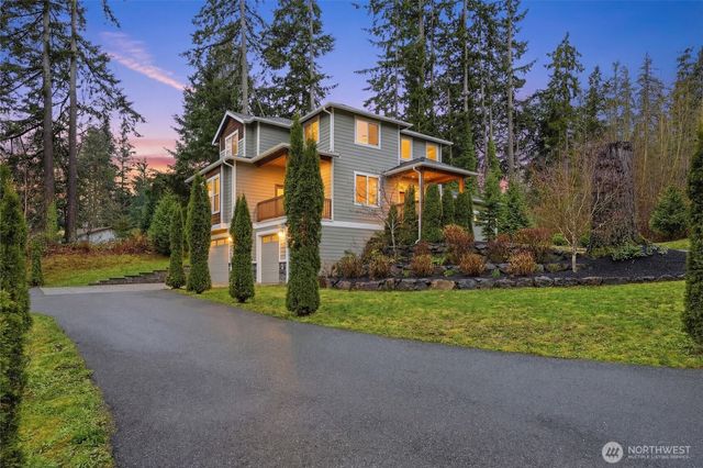 9002 185th Place SE, Snohomish, WA 98296