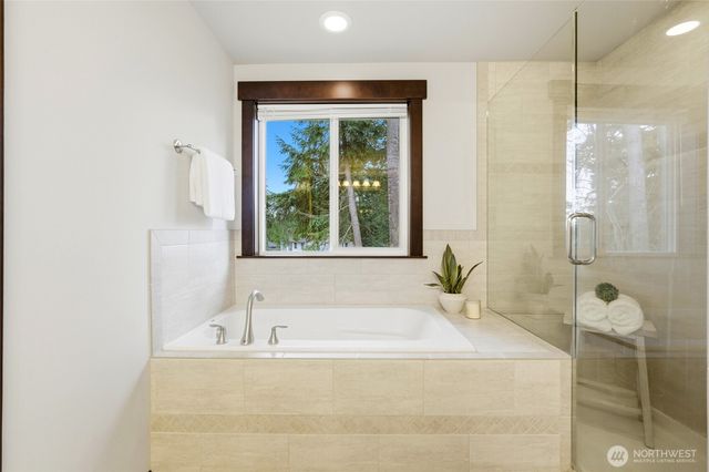 9002 185th Place SE, Snohomish, WA 98296