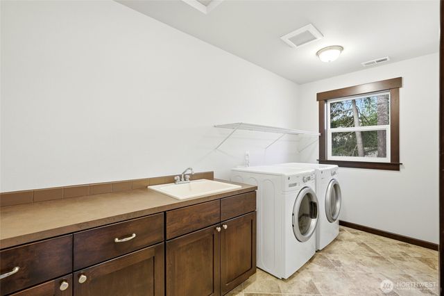 9002 185th Place SE, Snohomish, WA 98296