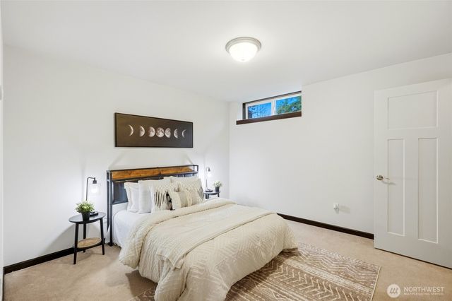 9002 185th Place SE, Snohomish, WA 98296