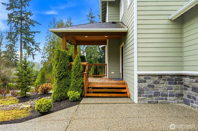 9002 185th Place SE, Snohomish, WA 98296