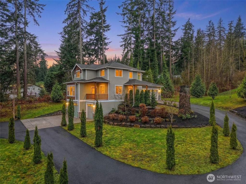 9002 185th Place SE, Snohomish, WA 98296