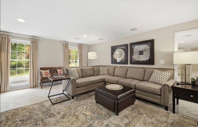 10 Donnelly Drive, Medfield, MA 02052
