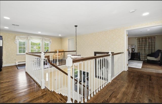 10 Donnelly Drive, Medfield, MA 02052