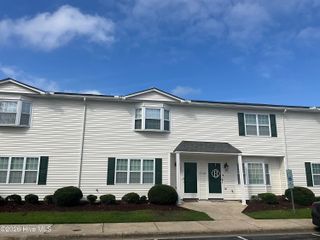 1222 Cross Creek Circle W3, Greenville, NC 27834