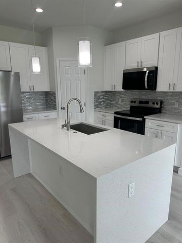 691 SAN FILIPPO DRIVE SE, Palm Bay, FL 32909