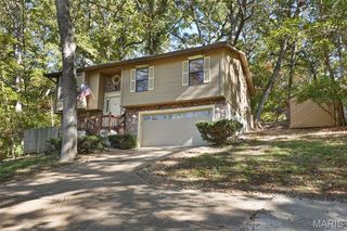 5050 Schumacher Road, High Ridge, MO 63049