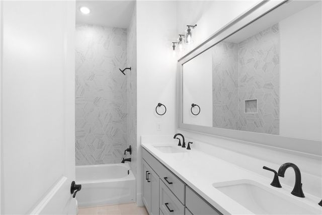 4201 S 88 Street, Bentonville, AR 72713