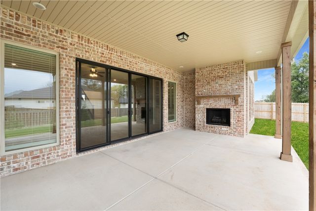 4201 S 88 Street, Bentonville, AR 72713