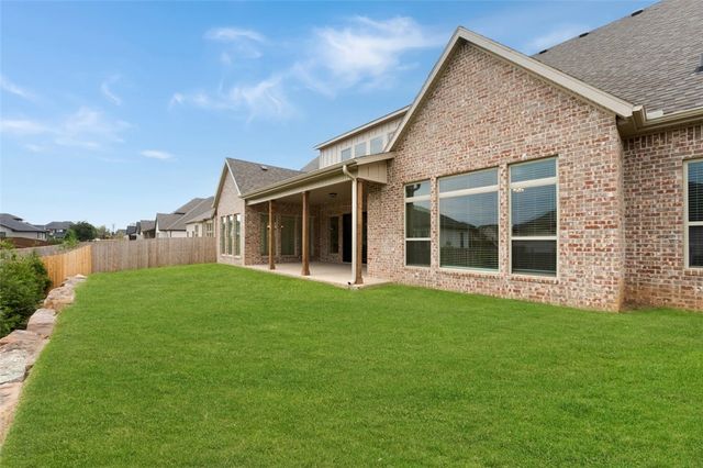 4201 S 88 Street, Bentonville, AR 72713