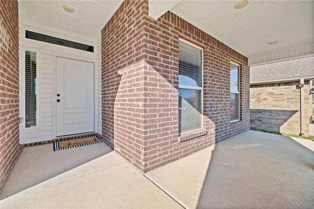 6007 NW Hoover Street, Bentonville, AR 72713