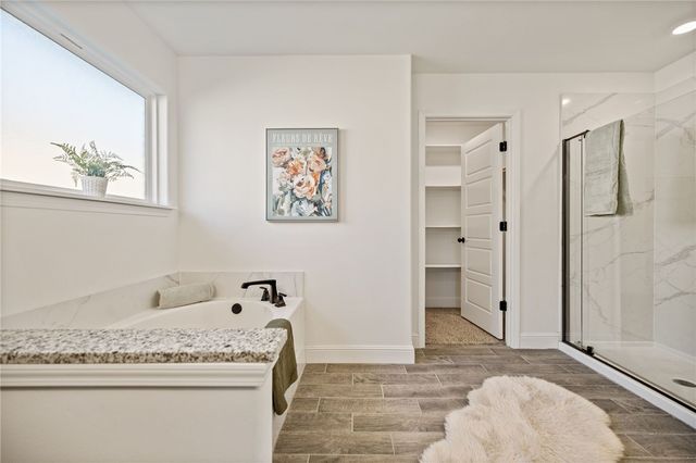 6007 NW Hoover Street, Bentonville, AR 72713