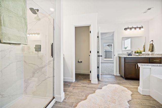 6007 NW Hoover Street, Bentonville, AR 72713