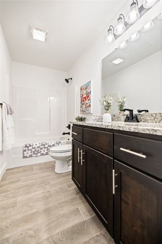 6007 NW Hoover Street, Bentonville, AR 72713