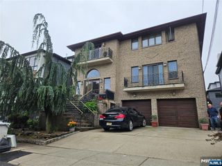 56 Grant Avenue 1st Floor, Cliffside Park, NJ 07010