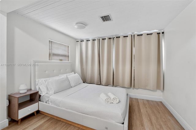 5627 NW 9th Ave, Miami, FL 33127