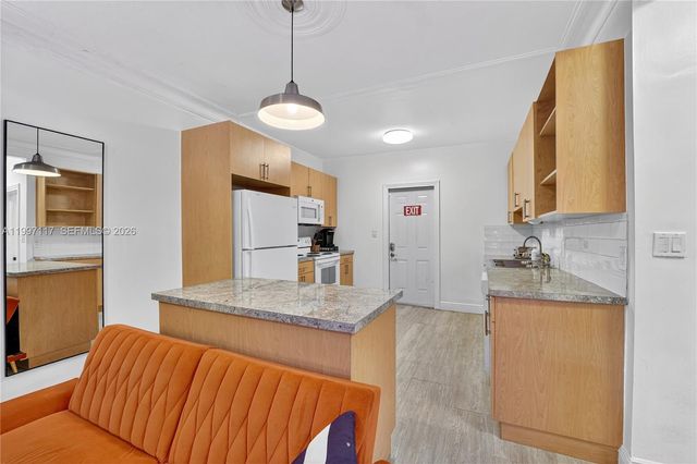 5627 NW 9th Ave, Miami, FL 33127