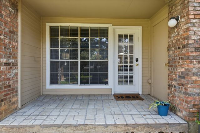 3550 Country Square Drive 505, Carrollton, TX 75006