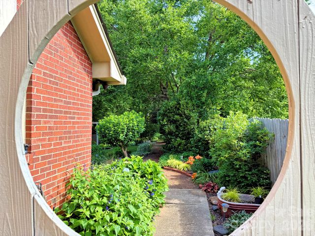 7029 Forest Hills Drive, Denver, NC 28037