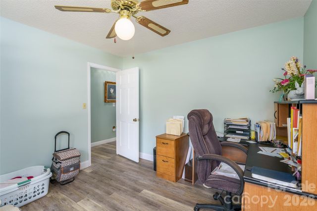 7029 Forest Hills Drive, Denver, NC 28037