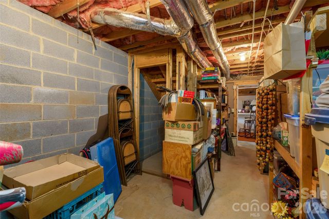 7029 Forest Hills Drive, Denver, NC 28037