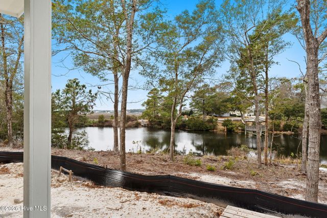 2168 Harbour Heights Lane SW, Supply, NC 28462