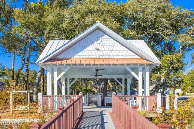 2168 Harbour Heights Lane SW, Supply, NC 28462