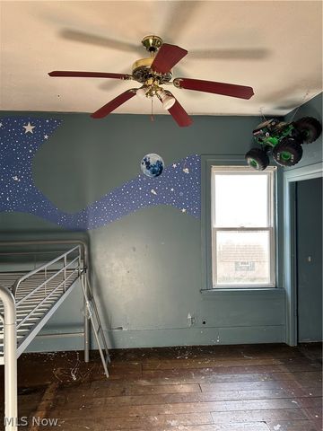 215 Woodlawn Avenue, Geneva, OH 44041