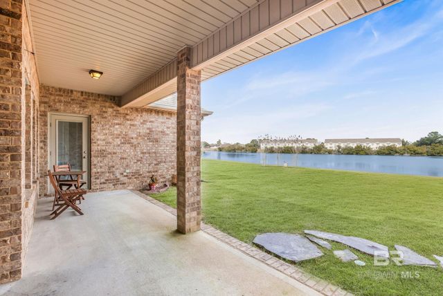 630 Royal Troon Circle, Gulf Shores, AL 36542