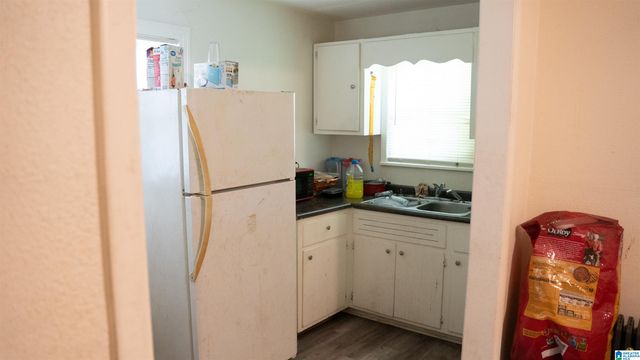 2729 DAWSON AVENUE SW, Birmingham, AL 35211