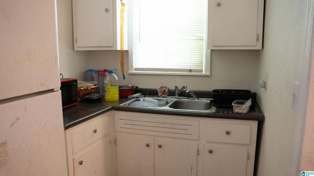 2729 DAWSON AVENUE SW, Birmingham, AL 35211