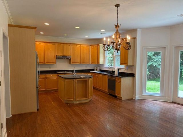 96 Highgrove Drive, Suwanee, GA 30024