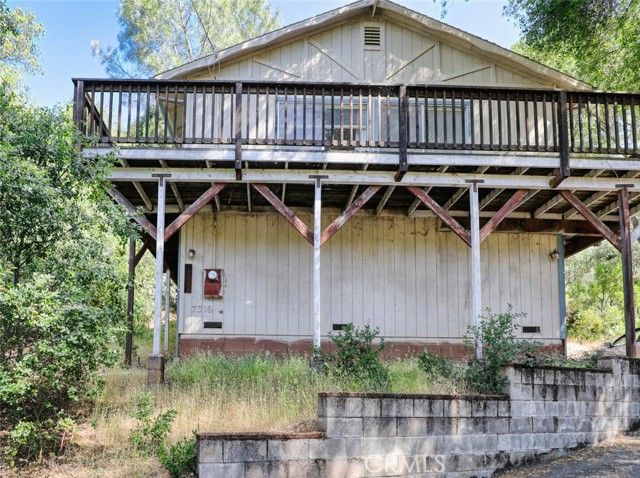 7316 High, Nice, CA 95464