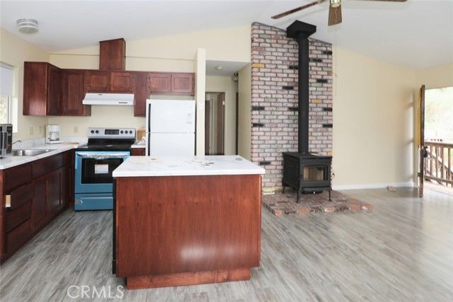 7316 High, Nice, CA 95464