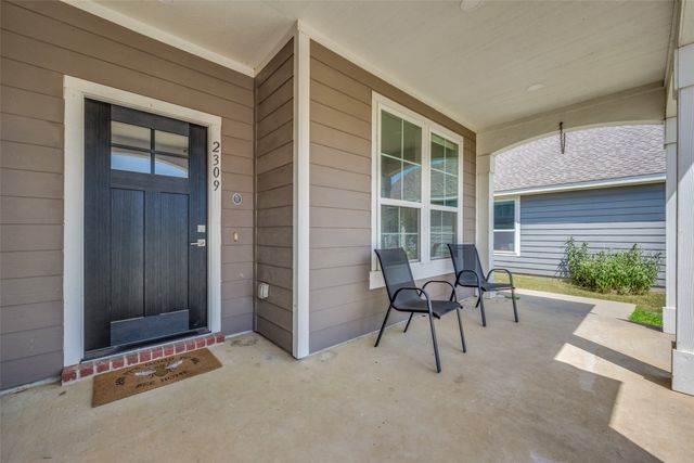 2309 Bray Village Drive, Denton, TX 76207