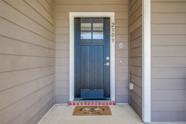 2309 Bray Village Drive, Denton, TX 76207
