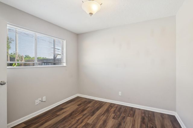 3212 Wavecrest Street, League City, TX 77573