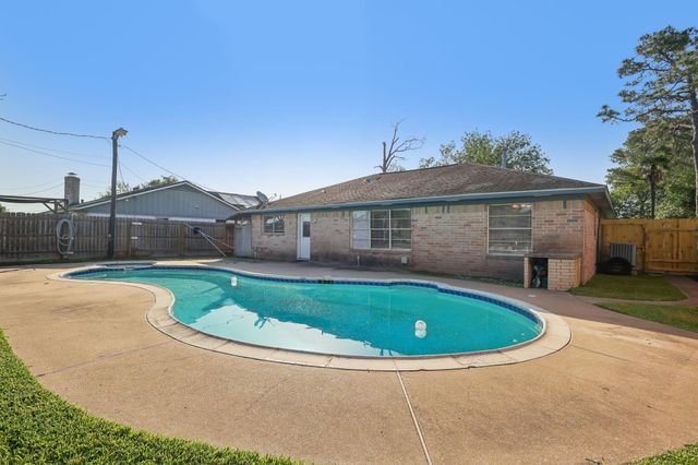 3212 Wavecrest Street, League City, TX 77573