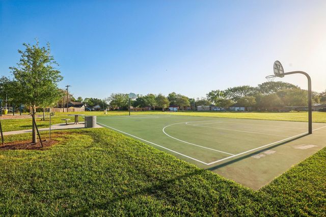 3212 Wavecrest Street, League City, TX 77573