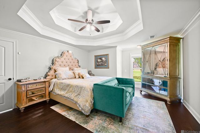 8214 Belle Helene Dr, Denham Springs, LA 70726