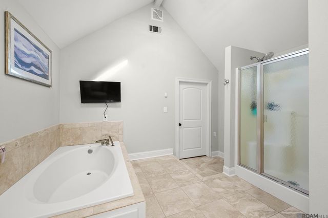 8214 Belle Helene Dr, Denham Springs, LA 70726