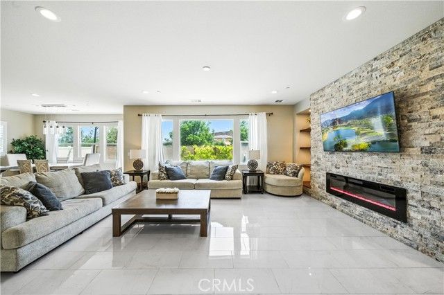 35416 Oakstone Creek Court, Winchester, CA 92596